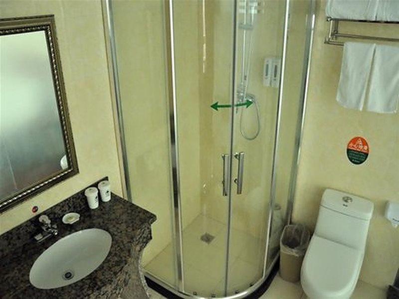 Greentree Inn Beijing Changping Shahe Metro Station Express Hotel Exterior foto